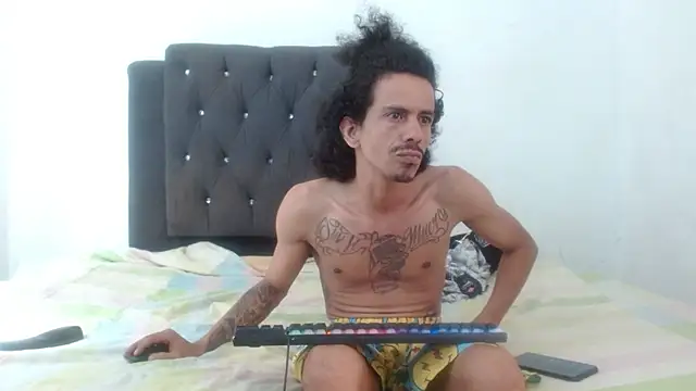 damian bottom bigcock online show from 02/11/25, 03:18