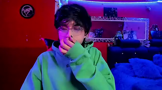 AnggelONfiree online show from 12/12/24, 04:48