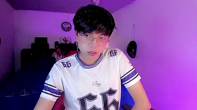 AnggelONfiree online show from 02/24/26, 04:32