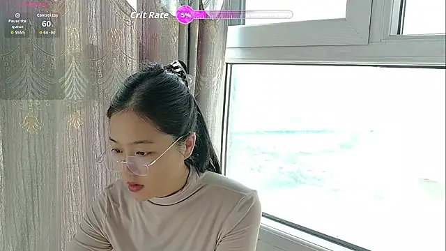 luoxuwen online show from 11/18/25, 03:45