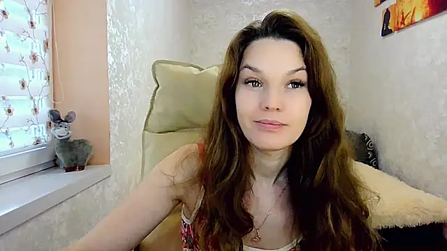 impossibleluna online show from 02/04/25, 10:54