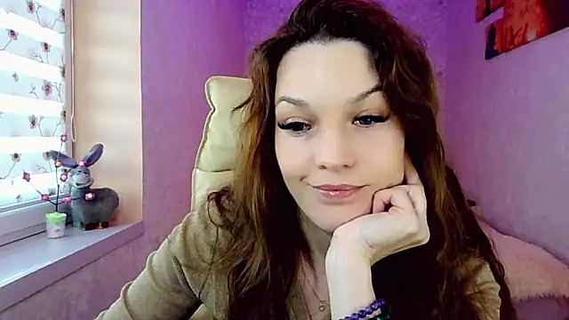 impossibleluna online show from 04/12/26, 03:39