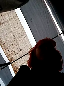 madelaine- online show from 01/27/25, 10:27