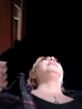 madelaine- online show from 09/25/25, 11:52