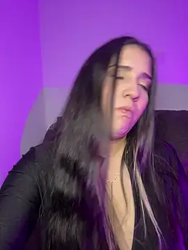 valentina jonnes1 online show from 10/05/25, 06:23