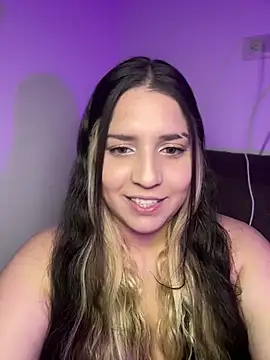 valentina jonnes1 online show from 02/10/26, 05:33