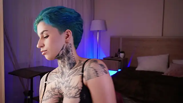 AliceShazaham  online show from 02/22/25, 05:55