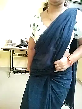 PayalSharmahot143 online show from 09/30/25, 04:45