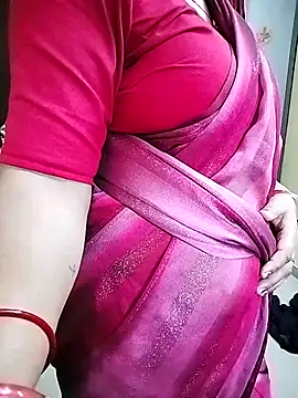 PayalSharmahot143 online show from 10/06/25, 03:15