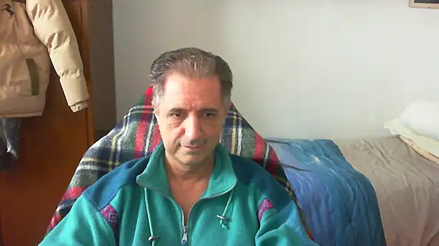 lliuk70mi online show from 03/04/26, 02:01