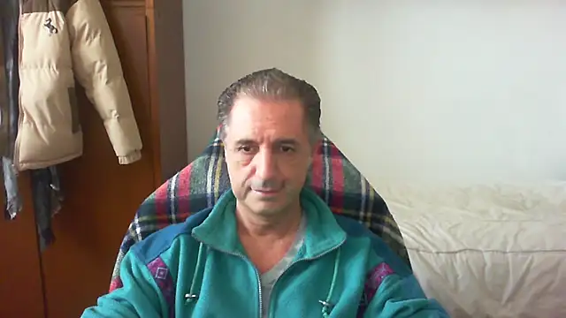 lliuk70mi online show from 03/28/26, 02:16