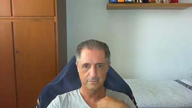Snapshot of lliuk70mi chatting on 06/28/26, 11:16 lliuk70mi online show from 06/28/26, 11:16