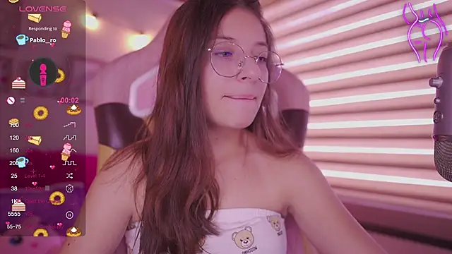 milly kenner online show from 04/16/26, 07:03