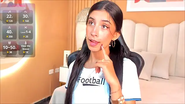 zia cooper online show from 03/18/25, 06:59