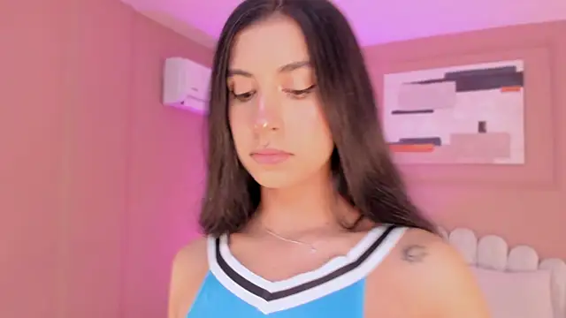 zia cooper online show from 11/20/25, 07:02