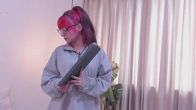 RedMeloddy online show from 02/24/25, 07:19