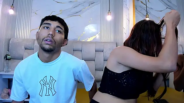 Annyeli online show from 10/14/25, 02:51