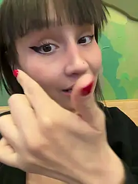 bigbabykiki online show from 02/04/25, 06:46