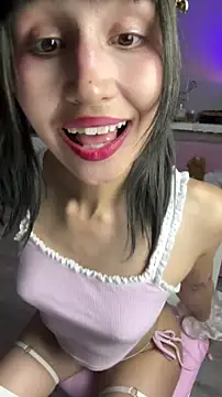 Snapshot of bigbabykiki chatting on 07/19/26, 06:44 bigbabykiki online show from 07/19/26, 06:44