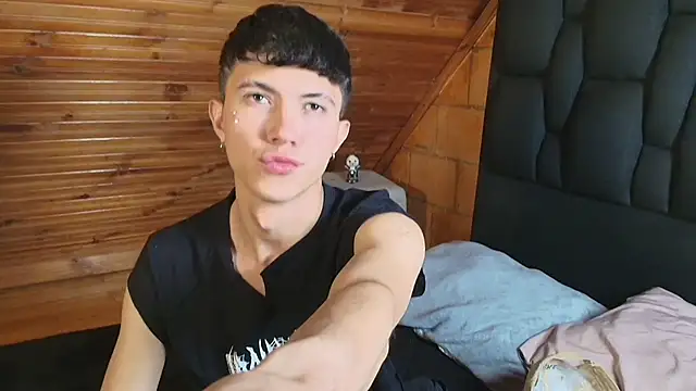 Justyn Ross online show from 10/31/25, 11:06