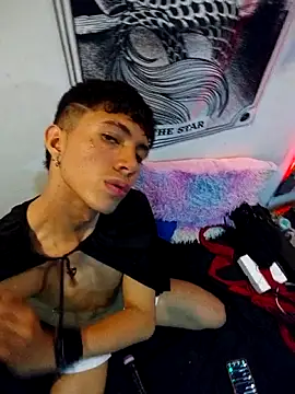 Justyn Ross online show from 11/02/25, 03:53