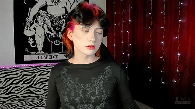 Snapshot of Vailyreb_ chatting on 12/30/24, 07:32 Vailyreb online show from 12/30/24, 07:32