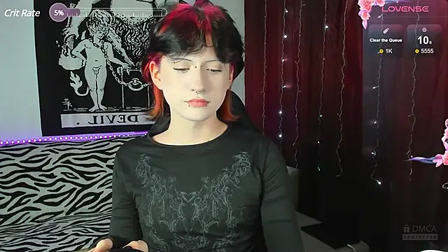 Snapshot of Vailyreb_ chatting on 01/13/25, 10:24 Vailyreb online show from 01/13/25, 10:24