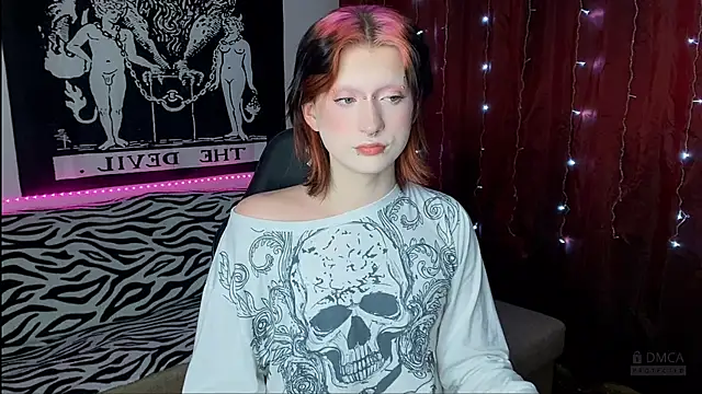 Snapshot of Vailyreb_ chatting on 02/28/25, 06:52 Vailyreb online show from 02/28/25, 06:52