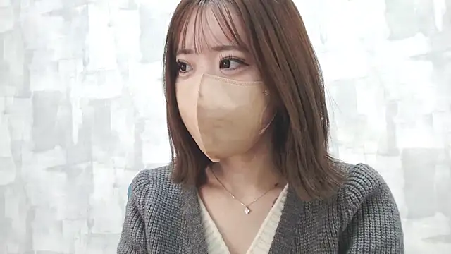 Snapshot of LOVE_MOMO_LOVE chatting on 01/14/25, 11:20 LOVE MOMO LOVE online show from 01/14/25, 11:20