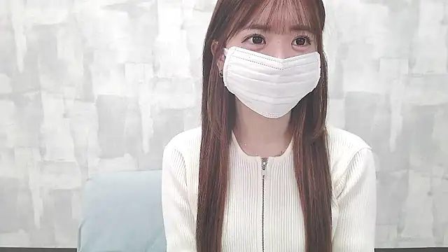 Snapshot of LOVE_MOMO_LOVE chatting on 11/13/25, 11:20 LOVE MOMO LOVE online show from 11/13/25, 11:20