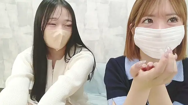Snapshot of LOVE_MOMO_LOVE chatting on 05/05/26, 12:24 LOVE MOMO LOVE online show from 05/05/26, 12:24