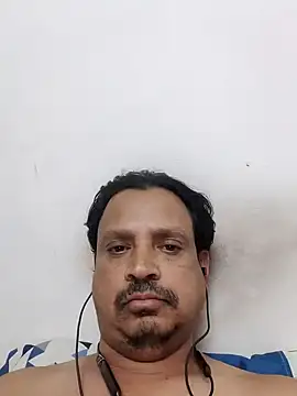 Snapshot of Raj1043 chatting on 01/07/25, 07:28 Raj1043 online show from 01/07/25, 07:28