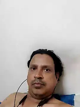 Snapshot of Raj1043 chatting on 02/05/25, 10:51 Raj1043 online show from 02/05/25, 10:51