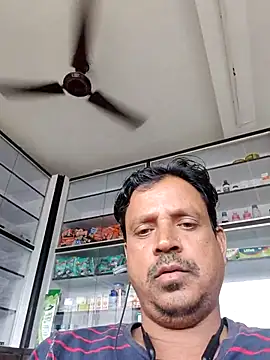 Raj1043 online show from 11/01/25, 05:09