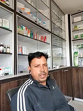 Raj1043 online show from 12/03/25, 05:26