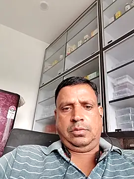 Raj1043 online show from 07/07/26, 05:21