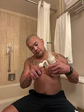 EatMyCake831 online show from 04/12/26, 04:45