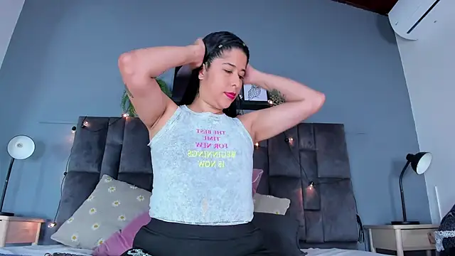 DulceAurora   online show from 03/18/26, 04:48