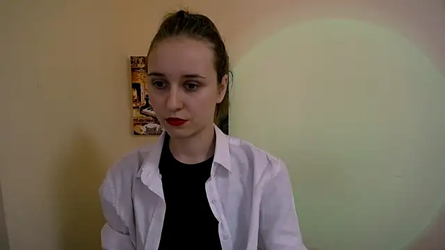 Snapshot of _Nicole_new chatting on 02/11/25, 01:09  Nicole new online show from 02/11/25, 01:09