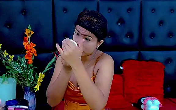 Isalombardi online show from 02/07/26, 02:59