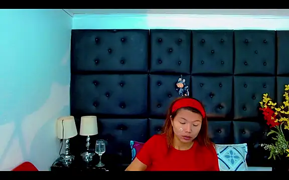 Isalombardi online show from 05/04/26, 02:51