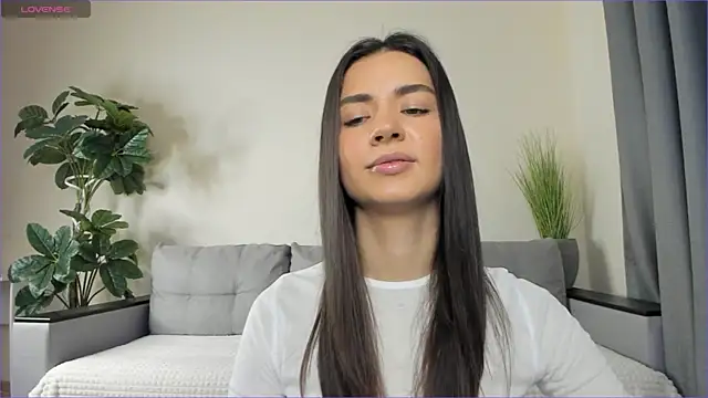 Snapshot of NicoleLuv chatting on 01/20/25, 01:11 NicoleLuv online show from 01/20/25, 01:11