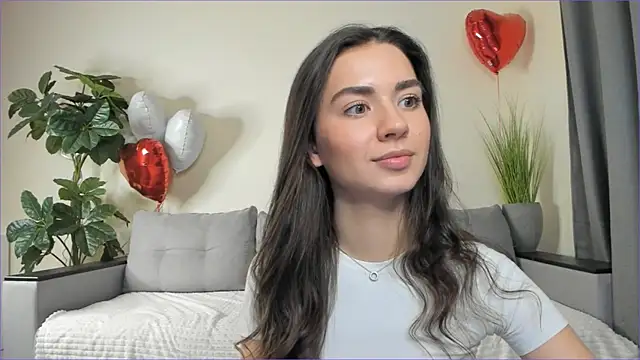 Snapshot of NicoleLuv chatting on 03/07/25, 07:27 NicoleLuv online show from 03/07/25, 07:27