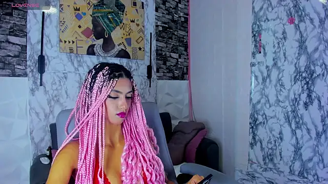 Queen Cuarxxo online show from 05/25/26, 08:37