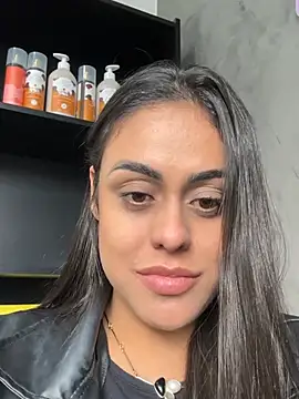 amorinha99 online show from 05/25/26, 06:03