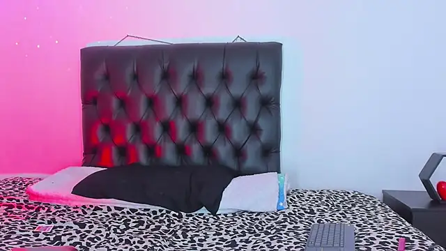 seline wolff online show from 01/07/25, 03:46