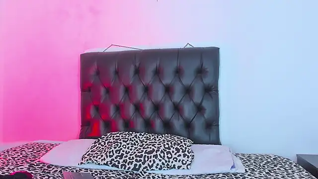 seline wolff online show from 01/11/25, 04:27