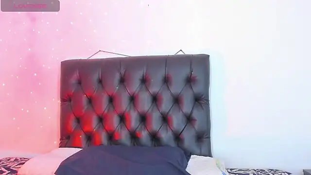 seline wolff online show from 02/19/25, 04:44