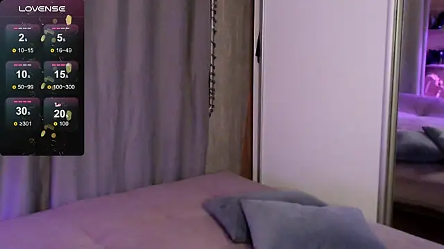 Carrie Moonshine online show from 03/04/25, 05:56