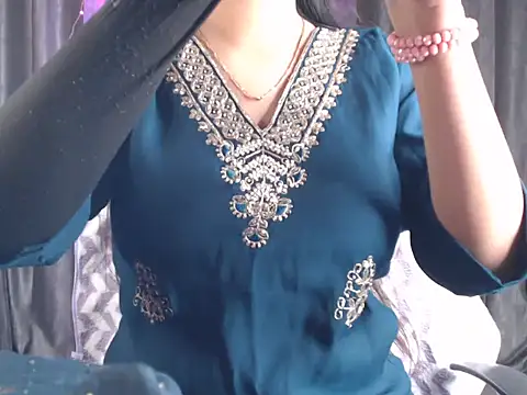 Snapshot of Sexy_Myra18 chatting on 02/03/25, 12:57 Sexy Myra18 online show from 02/03/25, 12:57